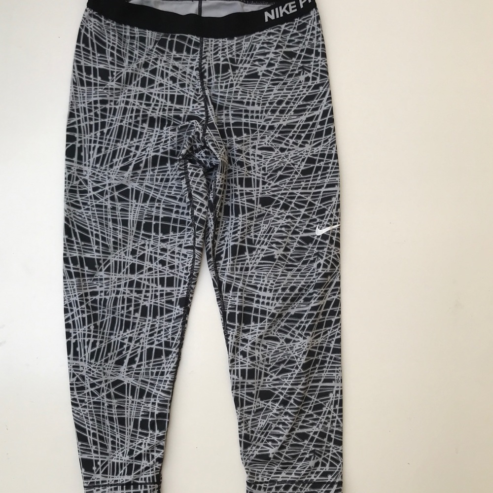 Nike pro leggings